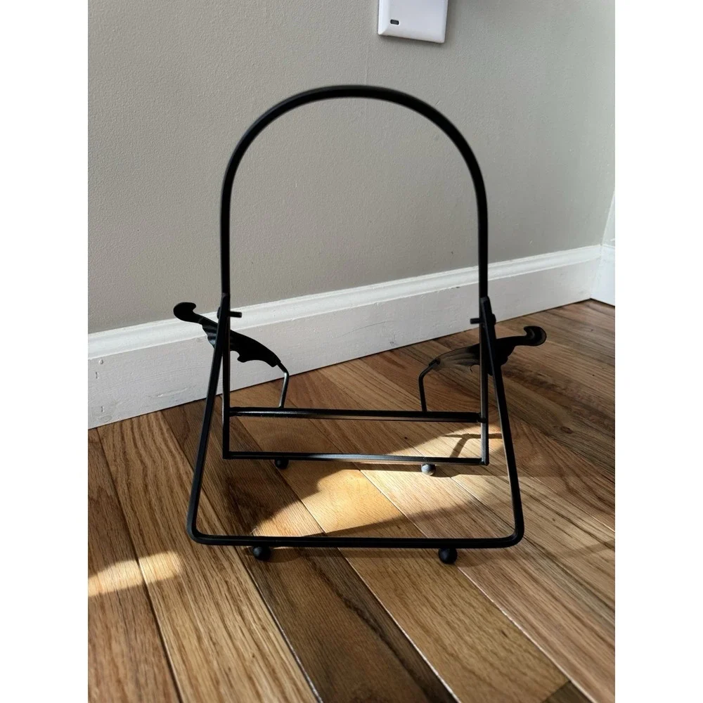 Black Iron Plate Display Stand  11